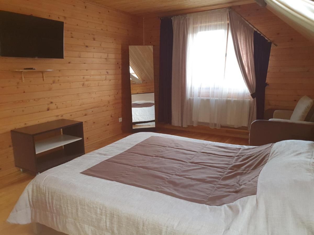 Chalet 888 Cottages 팔리아니츠야 외부 사진
