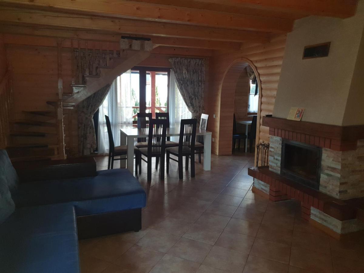 Chalet 888 Cottages 팔리아니츠야 외부 사진