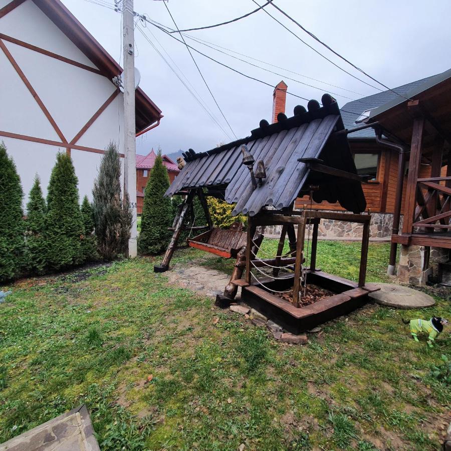Chalet 888 Cottages 팔리아니츠야 외부 사진