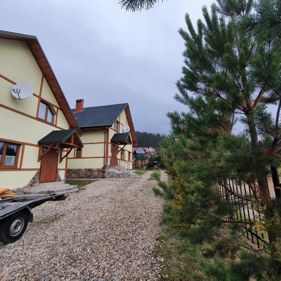 Chalet 888 Cottages 팔리아니츠야 외부 사진