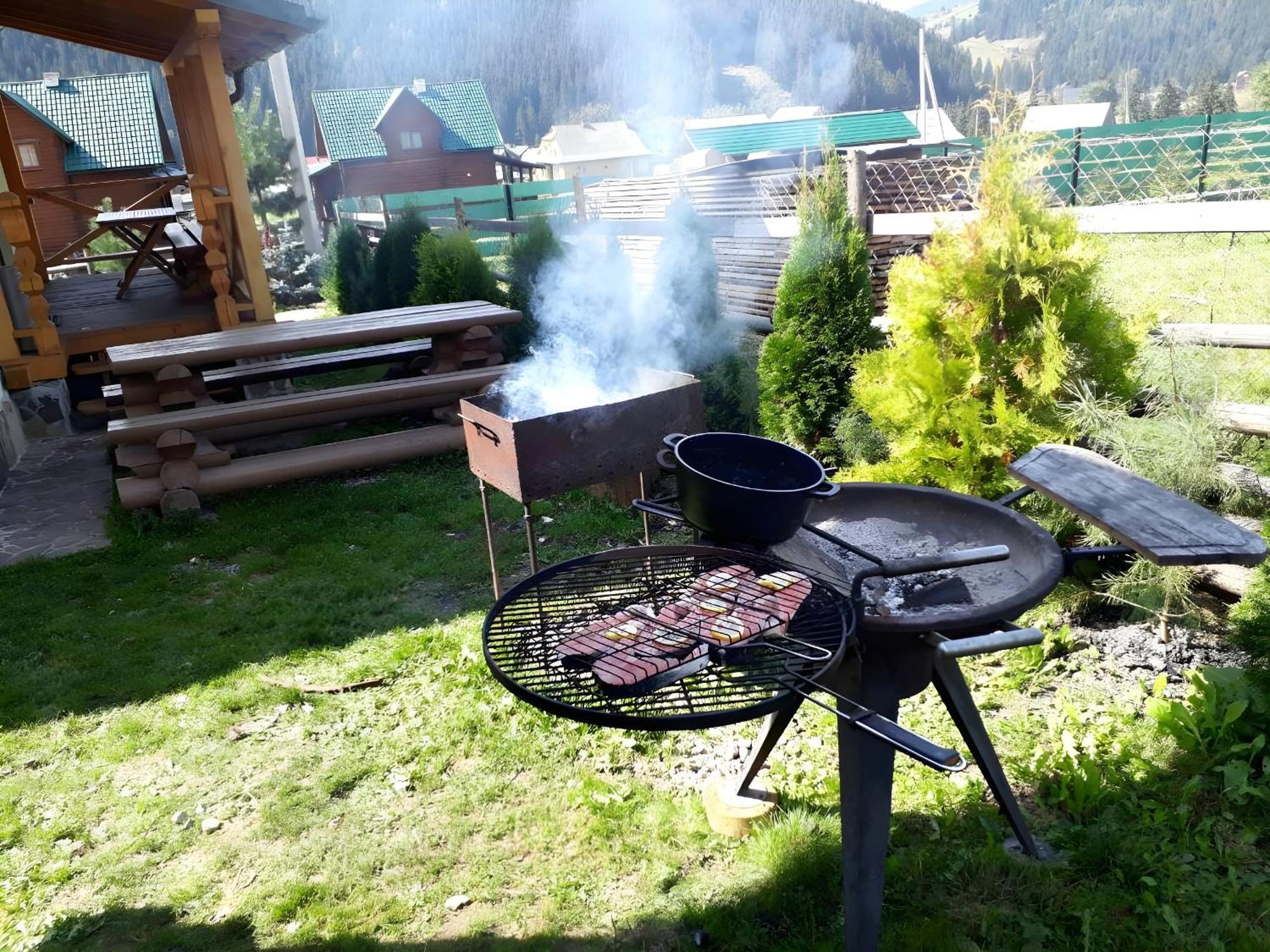 Chalet 888 Cottages 팔리아니츠야 외부 사진